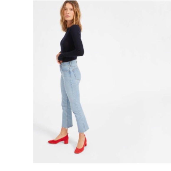 Everlane Denim - Everlane Kick Crop Raw Hem High Rise Jeans Size 27